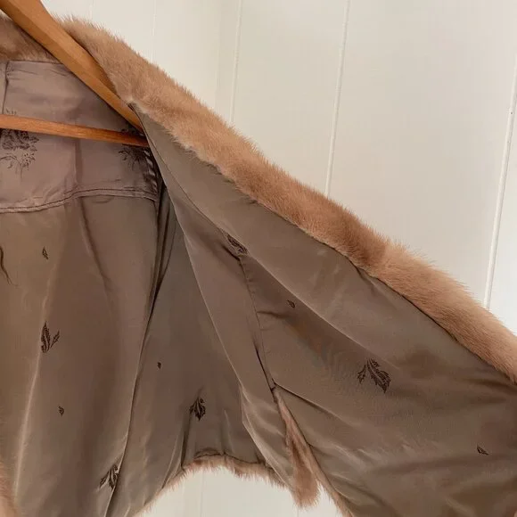 Vintage 1940s Mink Fur Capelet – XS – Exceptional Condition - Picture 7 of 8